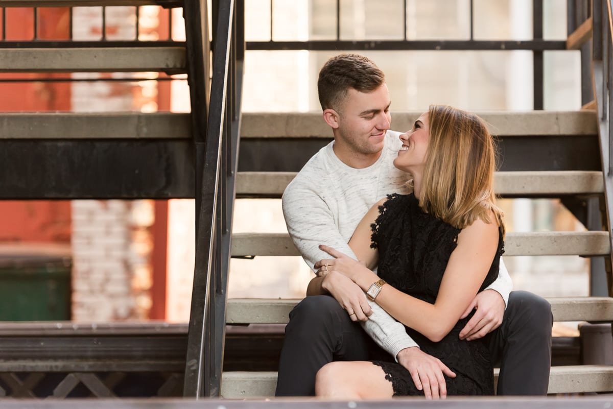 Downtown Denver Engagement Photos | Engagement Photography | Downtown Denver | From the Hip Photo