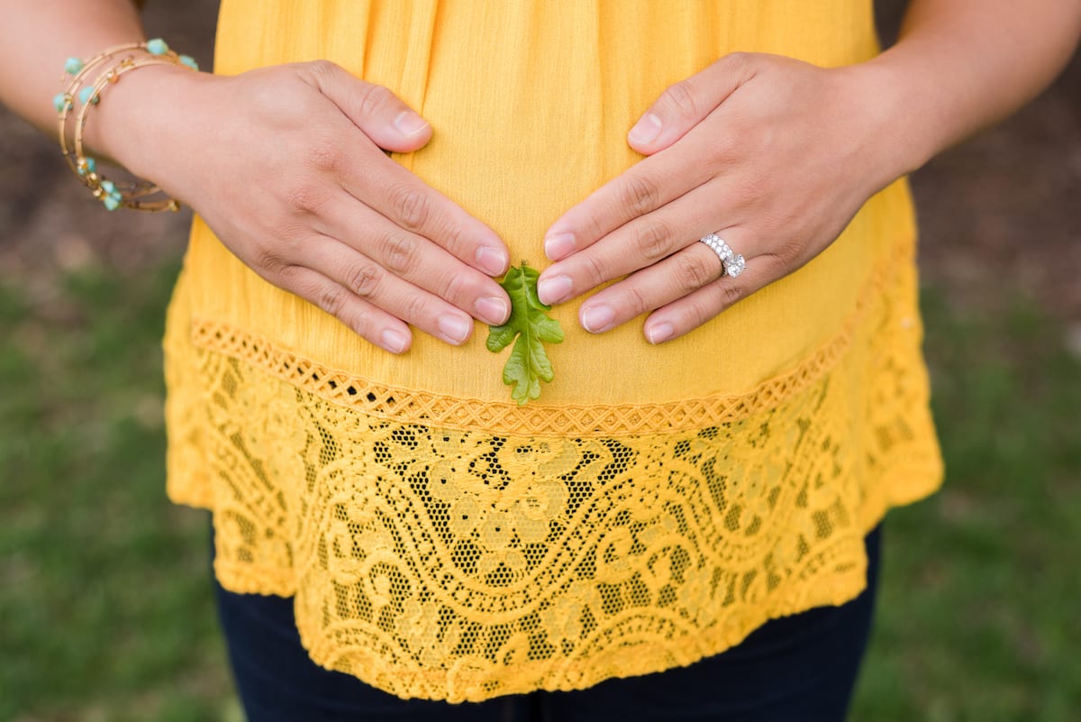 maternity | maternity portraits | Cheeseman Park | From the Hip Photo