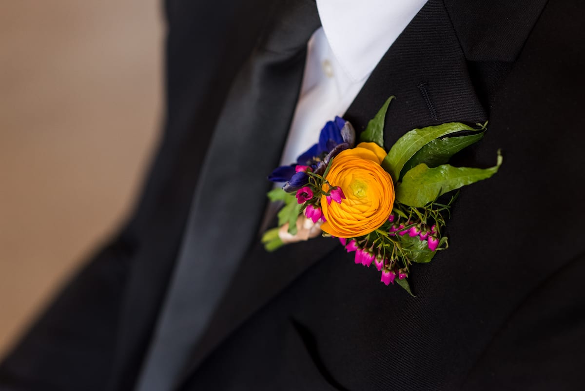 Groom's colorful boutineer