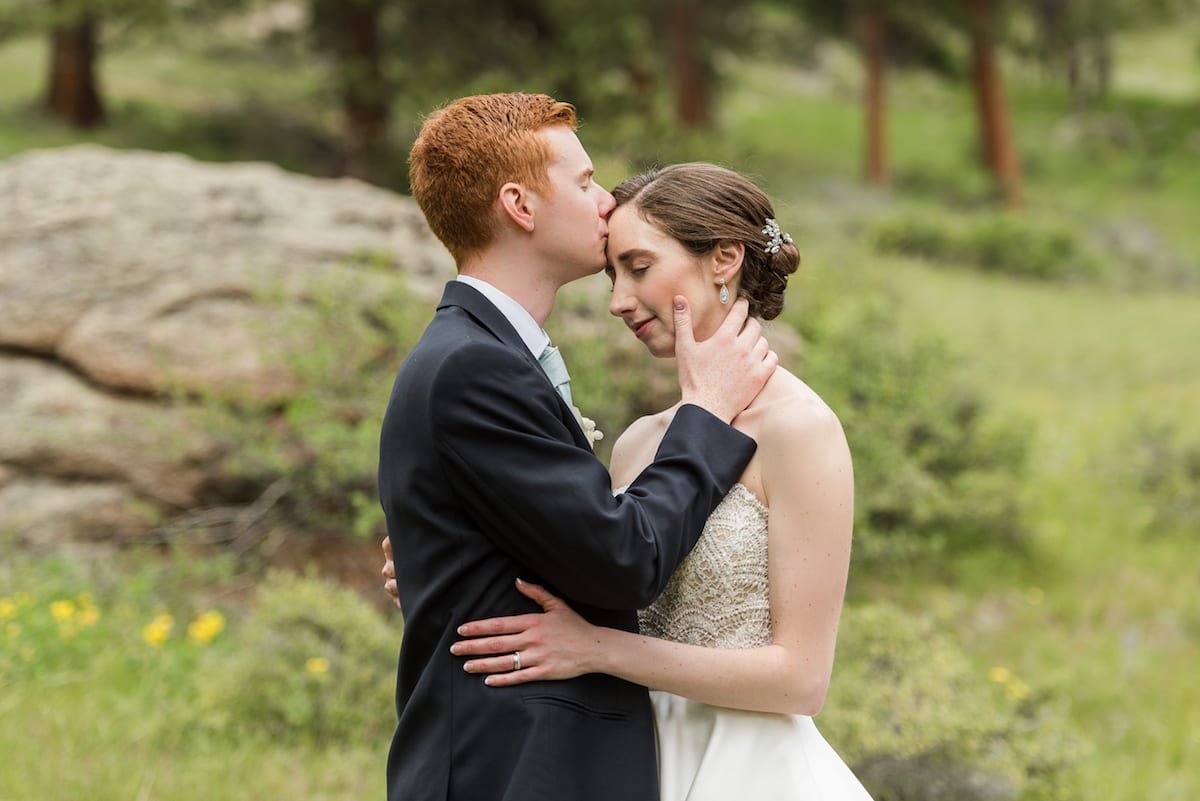 Romantic Mountainside Wedding | Wedding Photography | Della Terra Mountain Chateau | From the Hip Photo 