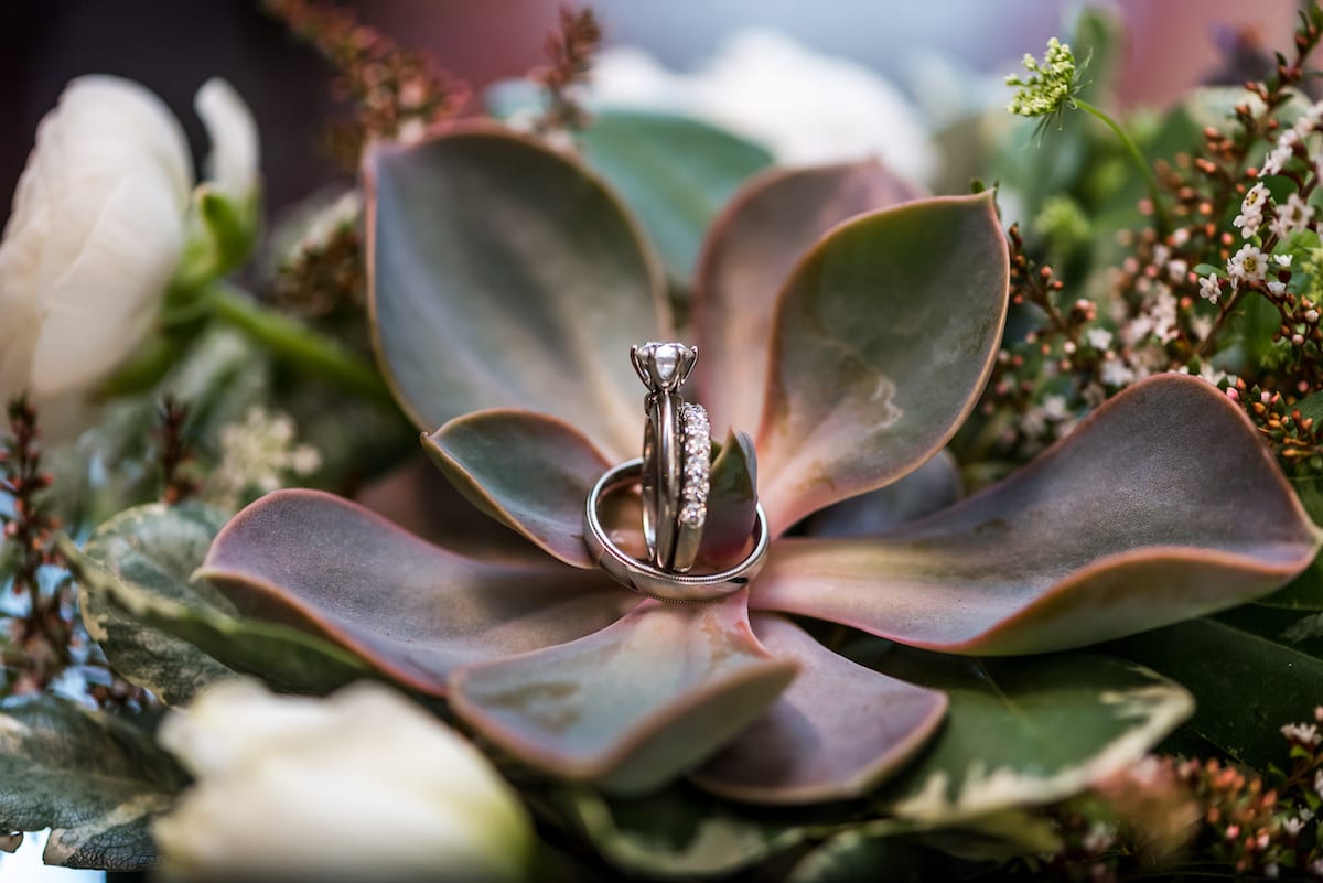 Romantic Mountainside Wedding | Wedding Photography | Della Terra Mountain Chateau | From the Hip Photo 