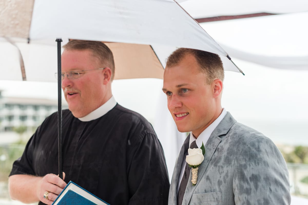 rain on your wedding | Wedding Photography | From the Hip Photo