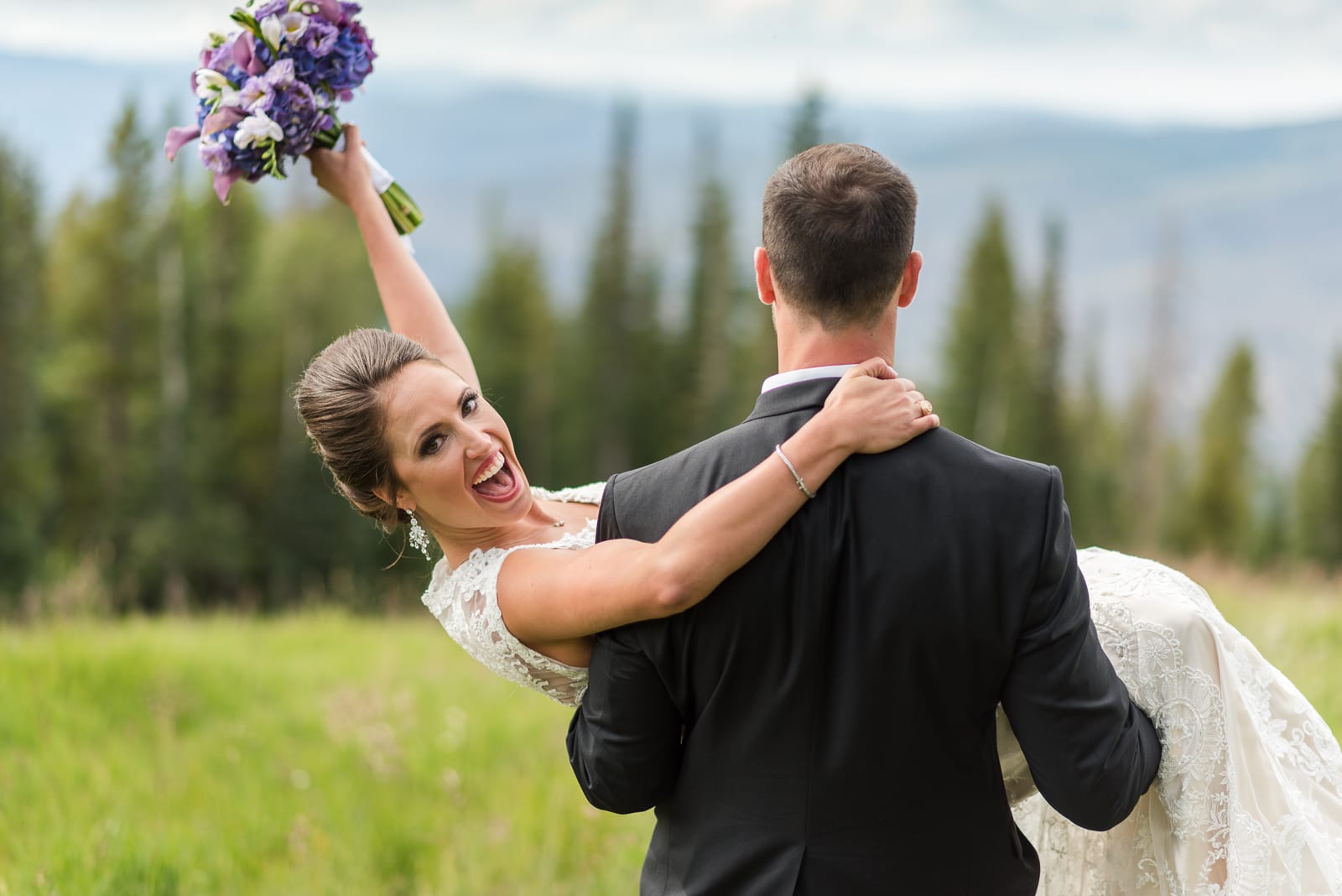 traditional wedding | Wedding Photography | Chapel at Beaver Creek | From the Hip Photo