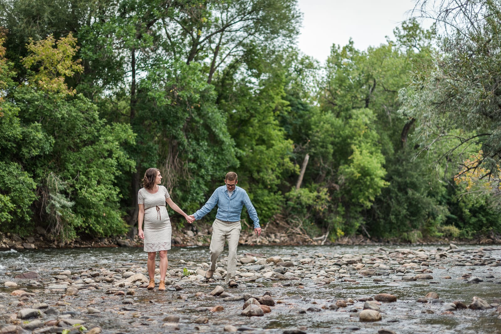 A Golden Maternity Session | Maternity photos | Golden | From the Hip Photo