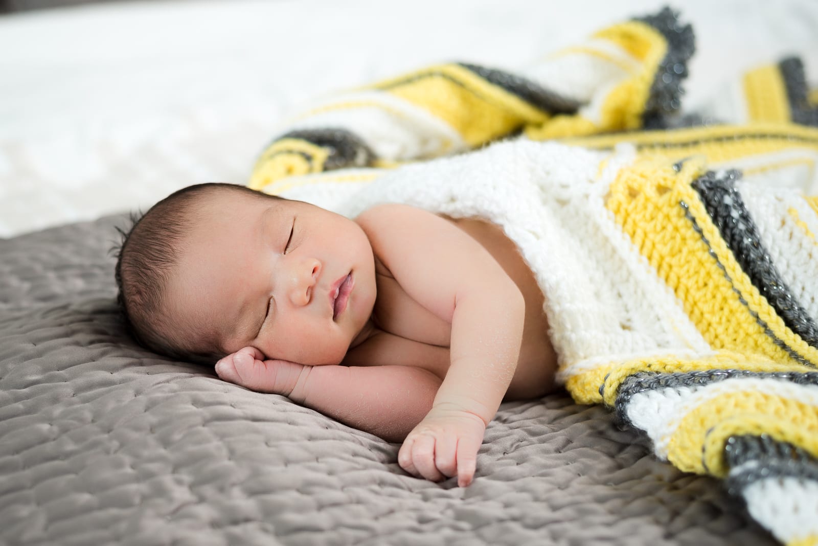 The Ying Family | Newborn Photos | From the Hip