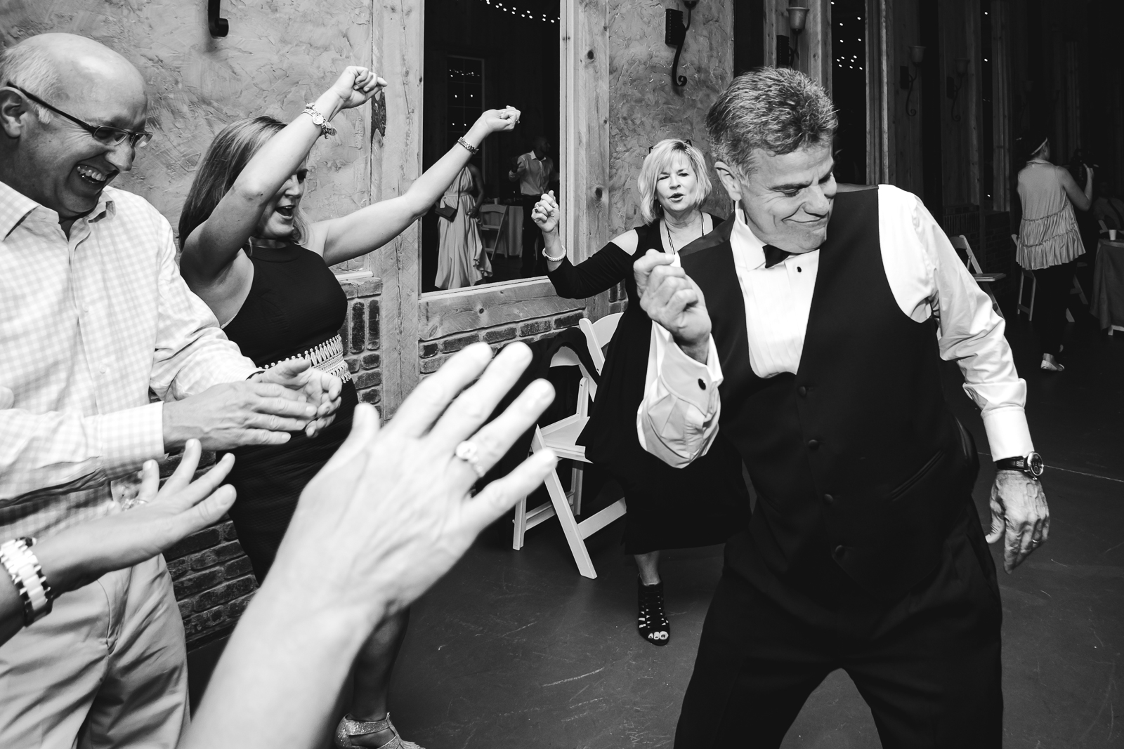 An August Fairytale Wedding | Wedding | Crooked Willow Farms | From the Hip Photo