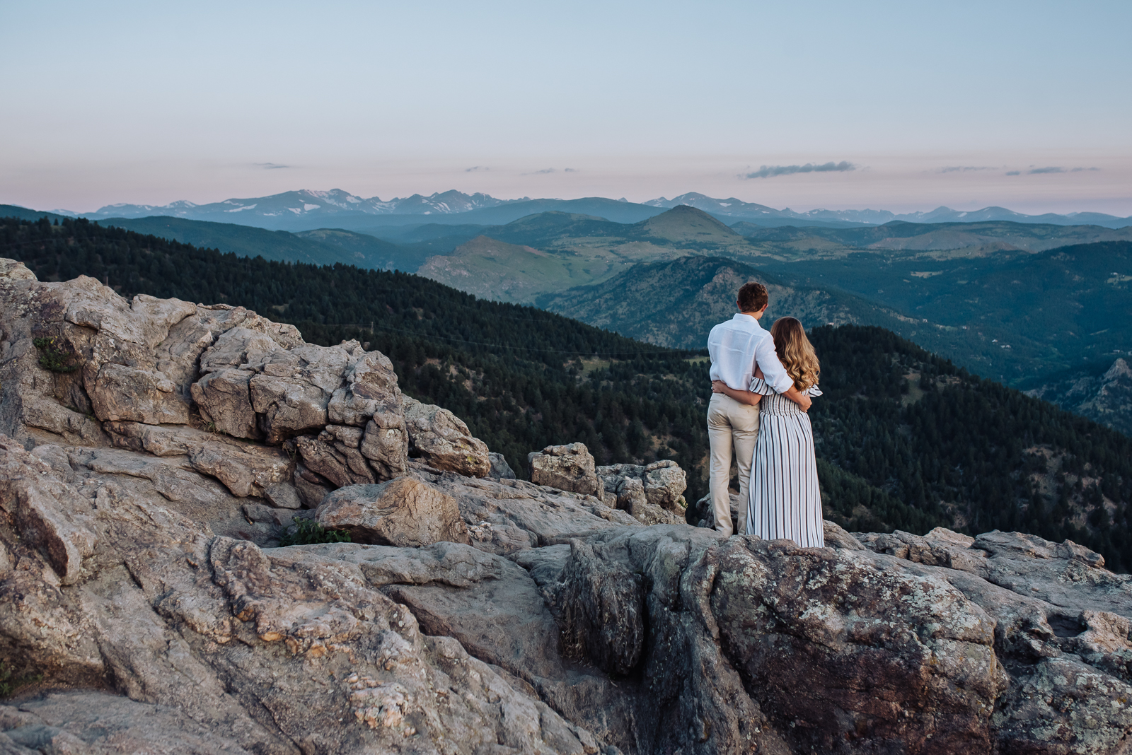 Love at Lost Gulch | Engagement Photo | Lost Gulch Overlook | From the Hip Photo