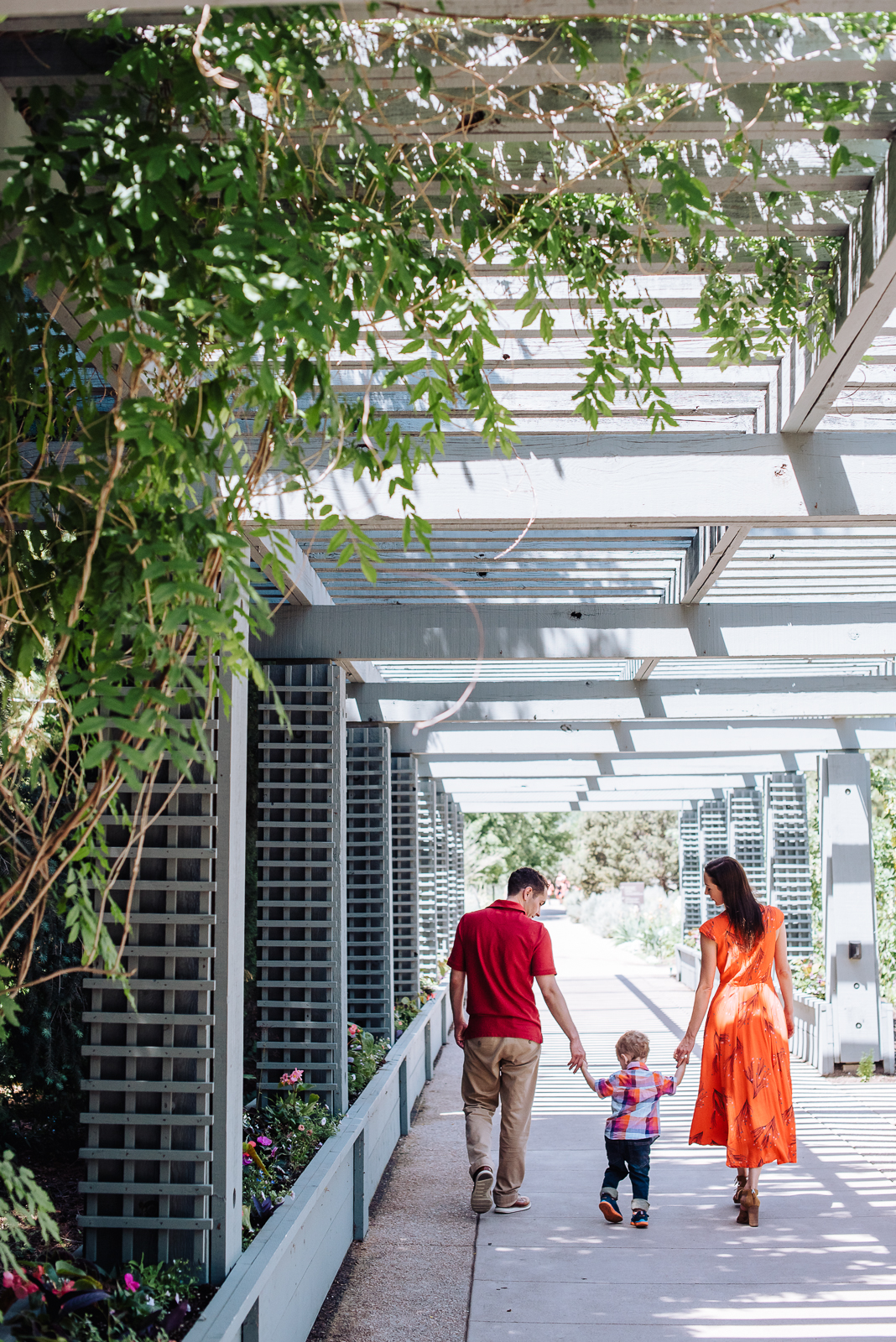 The Spraco Family | Family Photo | Botanic Gardens | From the Hip Photo