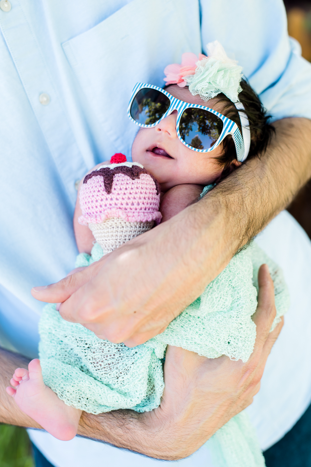 In Newborn News | Newborn Photos | In-Home | From the Hip Photo