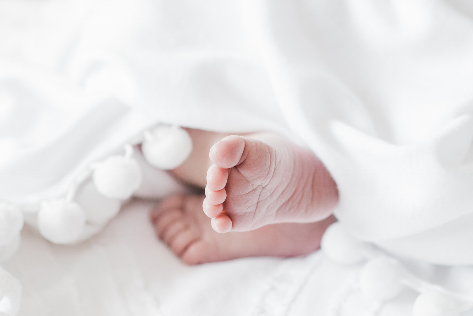 Baby Bliss Katy & Dan | Newborn Photo | In-Home | From the Hip Photo