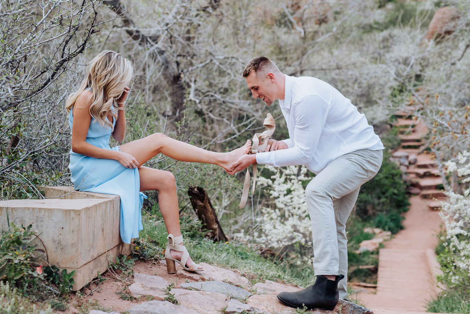 Hannah & Jeff | Engagement Photo | Red Rocks | From the Hip Photo
