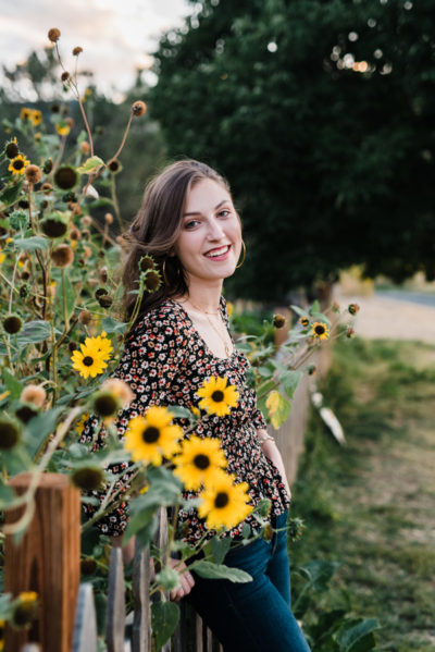 Sunflower Location Senior Photo | Denver Colorado Portrait Photographers