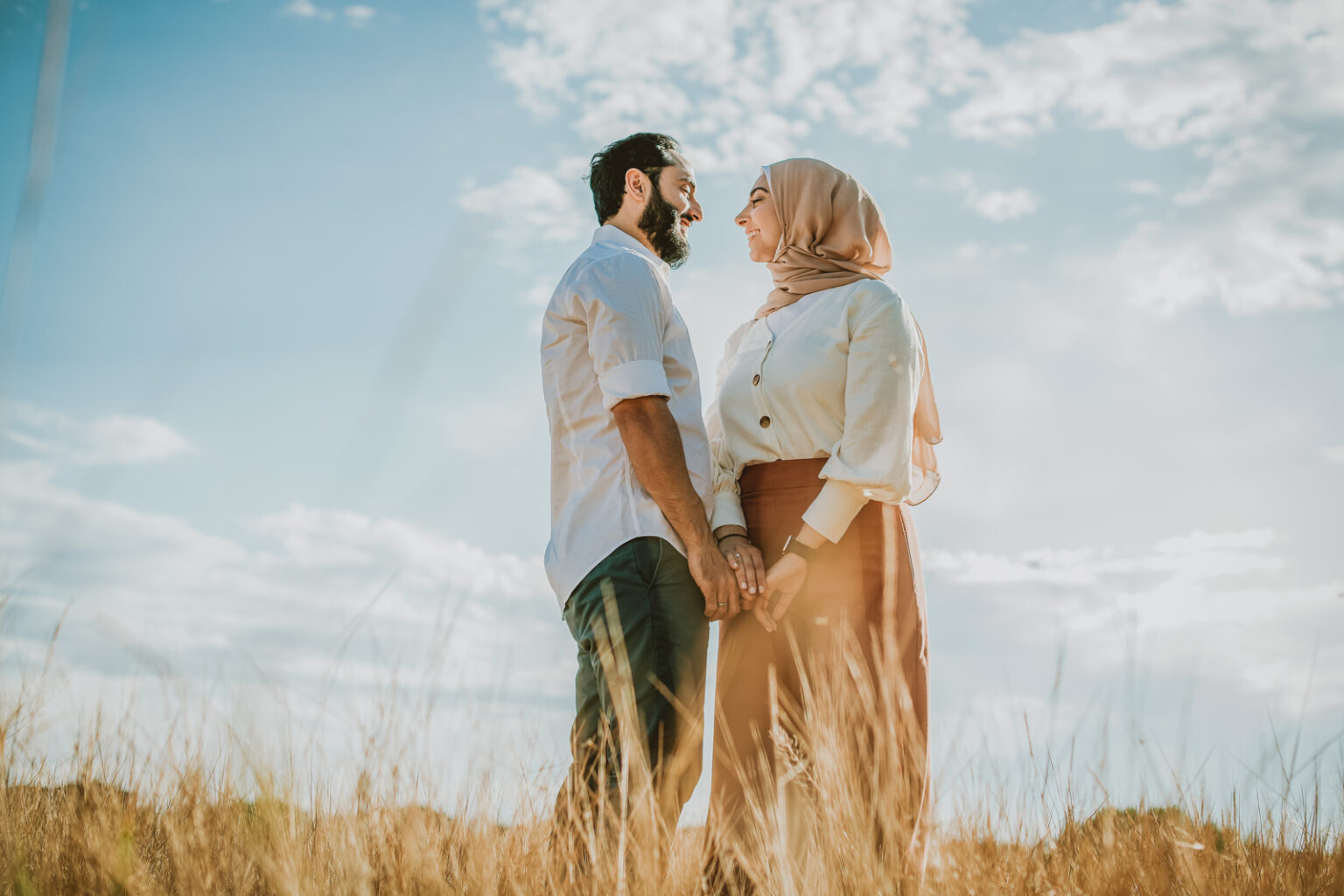 Denver summer family photographer -- warm evening golden hour portraits