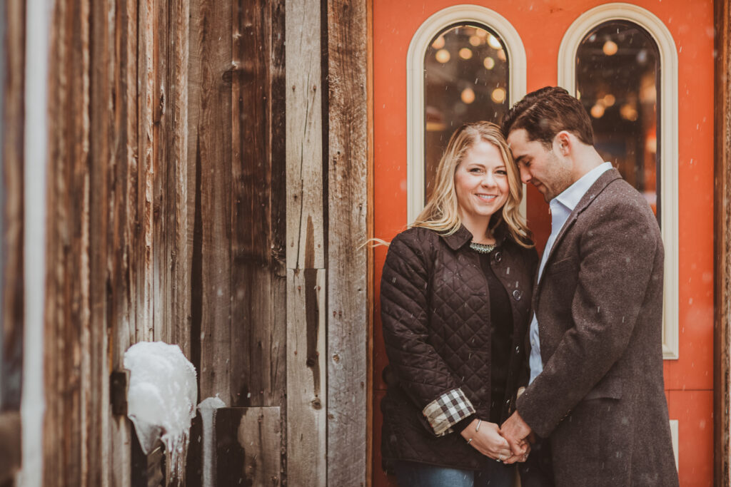 Breckenridge outdoor mountain nature loving candid fun adventurous engagement picture | From the Hip Photo Denver Colorado portrait photography 