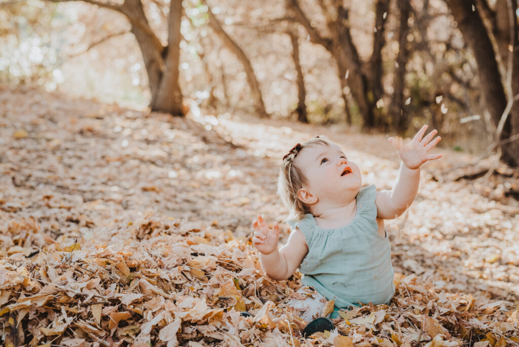 Matthews/Winters Park outdoor nature trail park fun candid loving family picture | From the Hip Photo portrait photography 