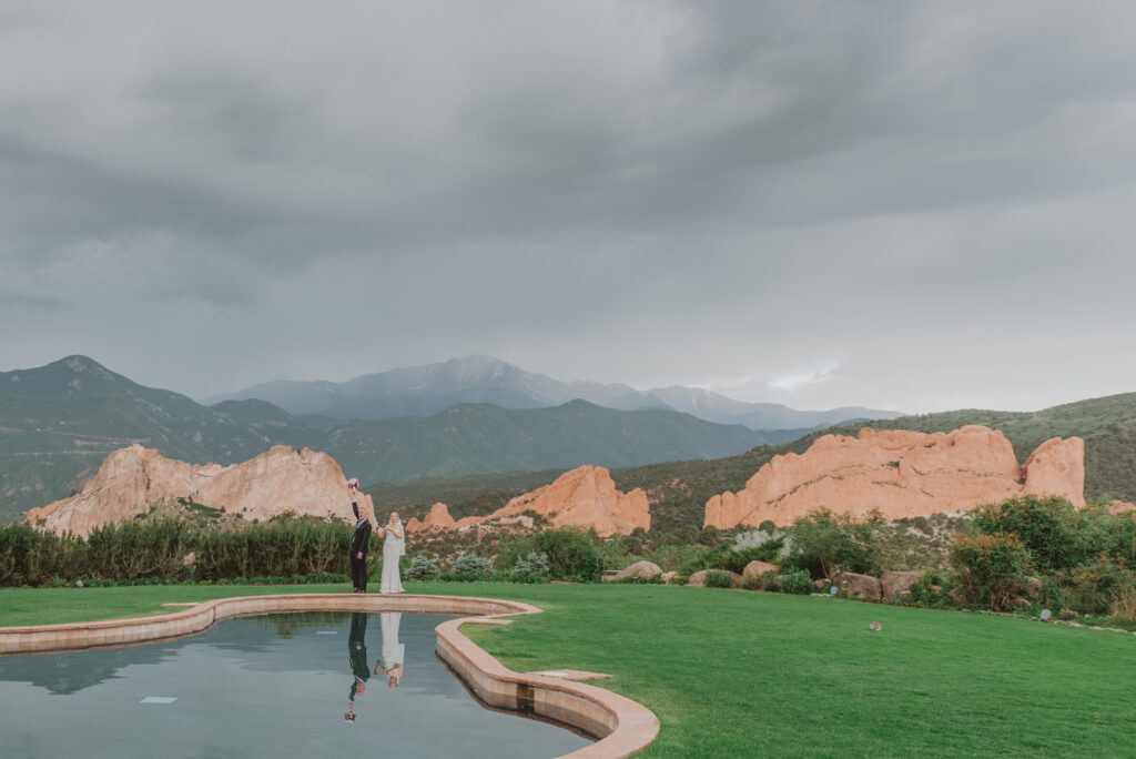 Garden of the Gods outdoor park trail nature mountain fun candid romantic wedding picture | From the Hip Photo Denver Colorado portrait photography 