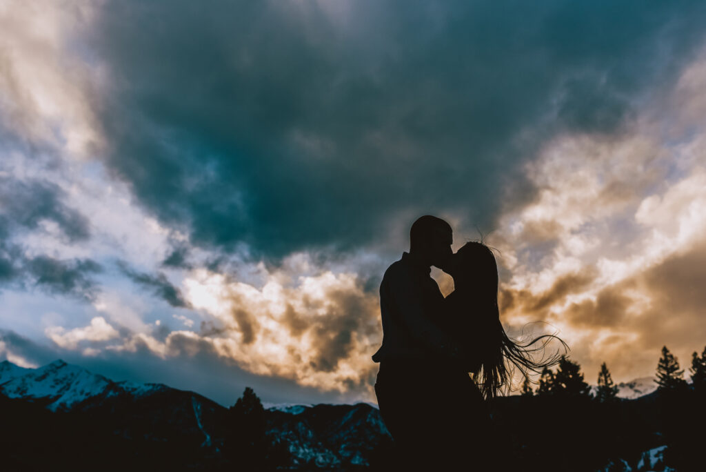 Sapphire Point Dillion Colorado outdoor mountain lake trail nature candid fun loving engagement picture | From the Hip Photo Denver portrait photography 