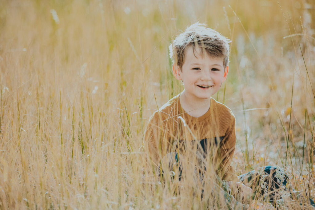 Matthews/Winters Park outdoor nature trail park fun candid loving family picture | From the Hip Photo portrait photography 