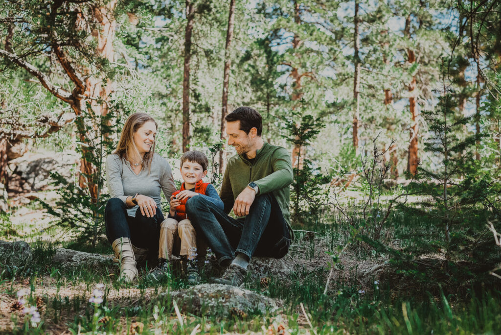 Alderfer/Three Sisters Park outdoor nature trail barn candid fun loving family picture | From the Hip Photo Denver Colorado portrait photography