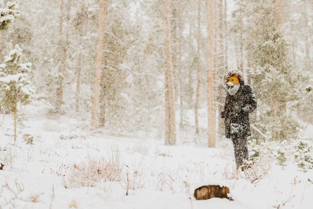 Breckenridge outdoor mountain nature loving candid fun adventurous headshot picture | From the Hip Photo Denver Colorado portrait photography 
