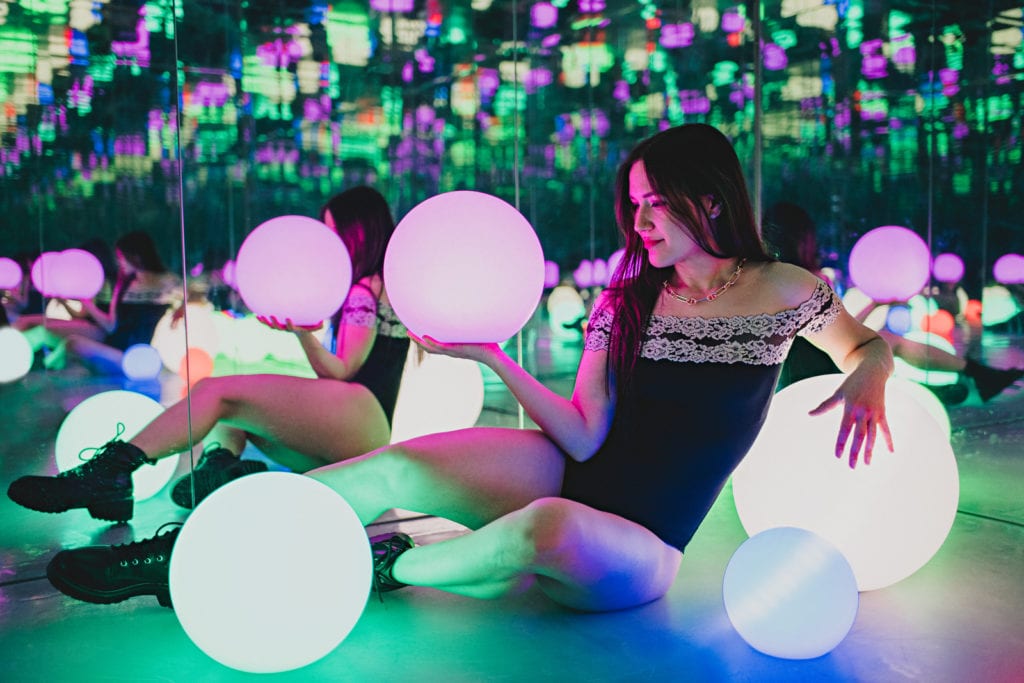 Denver Selfie Museum Varya 90 Day Finance Candid Fun Portrait Picture | Denver Colorado From the Hip Photo 