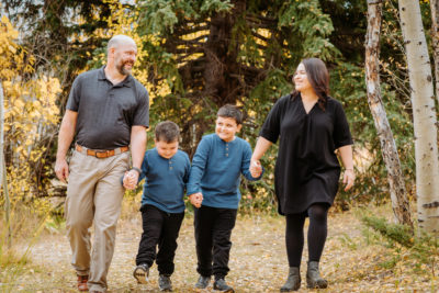 Family Photos at Meyer Ranch park