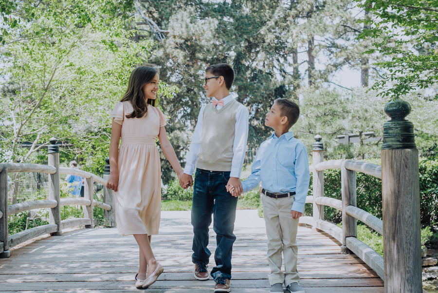 Have professional photos taken of your beautiful family at the Denver Botanic Gardens. 
