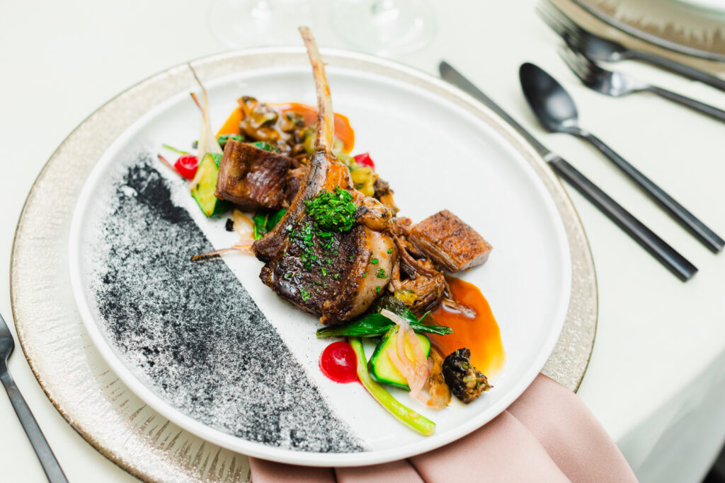 Biscutis and Berries Catering Denver Colorado with From the Hip Photo at Woodlands plated dish art